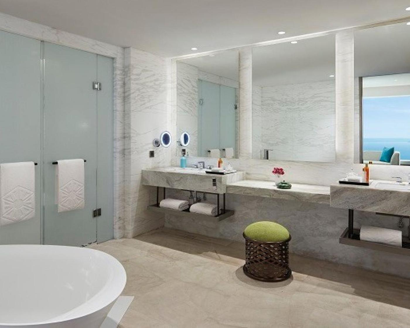 Taj Cidade De Goa Horizon, Goa Panaji Exterior photo Bathroom